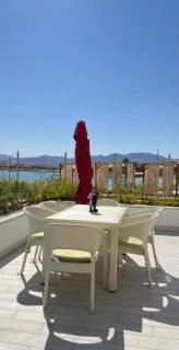 Seaside Luxury Apartment with Terrace and BBQ - 0