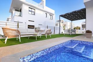 Villa Esmeralda - Luxury Villa in Pernera - 8