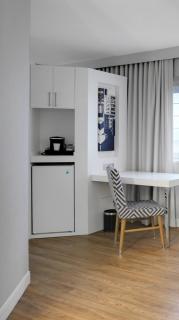 703 King Corner Near MetLife & American Dream - 9