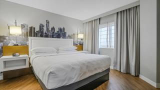 726 King Corner Near MetLife & American Dream - 9