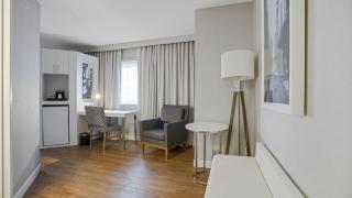 803 King Corner Near MetLife & American Dream - 7