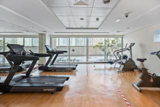 Luxury JLT Studio Lake View Metro 5minMarina - 6