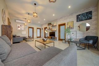 A 3BR Designer home with Private Pool & Terrace by 360 Estates - 8