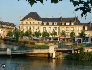 L'Orée - le calme de la forêt - 10 min de Pierrefonds - 8