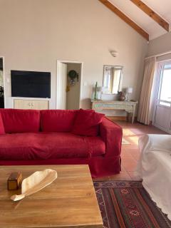 Coastal Family Home - 8