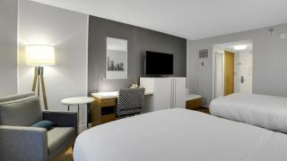 819 Double Queen Near MetLife & American Dream - 6