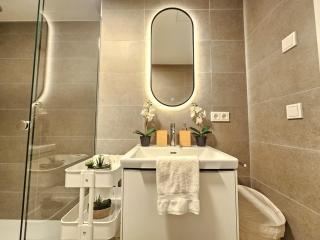 New 2 Bedrooms Flat in Limpertsberg City Center - 7