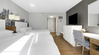 812 Double Queen Near MetLife & American Dream - 8