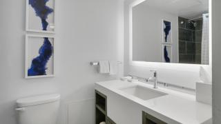 818 Double Queen Near MetLife & American Dream - 4