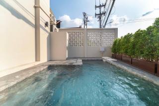 Yoo Pool Villa Ranong - 8