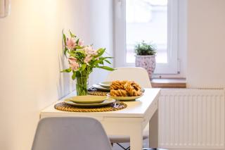 Sweet Home Old Town Poznań by Kramm Apartments - 7