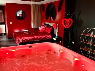 Redroom, Spa, Sauna, cheminée, romantique pour 2 - 0