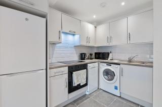 6 Rushbrooke Hotel Apartments Cobh County Cork - 5