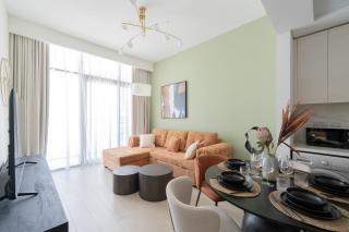 Meydan - Modern Family - 2BR Apartment - Azizi Riviera - 9