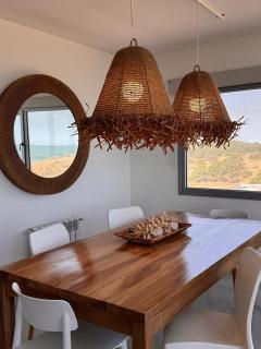 Departamento de lujo frente al mar con vista panorámica, pileta y cochera privada - 9