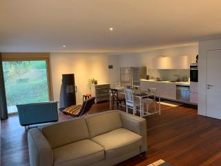 Home with a view - 4