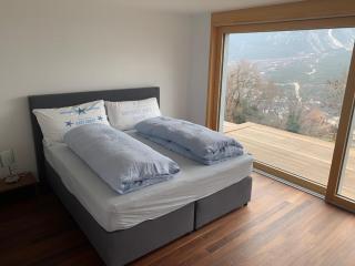 Home with a view - 3