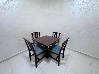 URBAN WHITE Elya 2 - 6