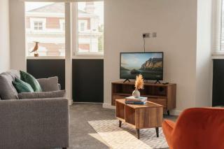 Modern 2 Bedroom Apartment in Liverpool - 0