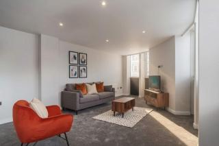 Modern 2 Bedroom Apartment in Liverpool - 3