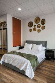 Golden Hour @TheMillRowsSuites - 4