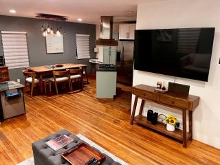 5 STAR BEAUTIFUL LONG BEACH HOuSE - 4