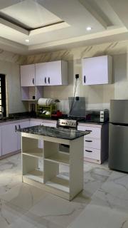 GVE Luxury Apartments - 2