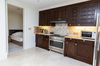 Hilton Cairo Maadi & St Regies Cairo - 4