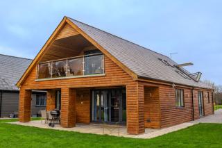 Luxury Lodge in the Cotswolds with Direct Golf View - 8
