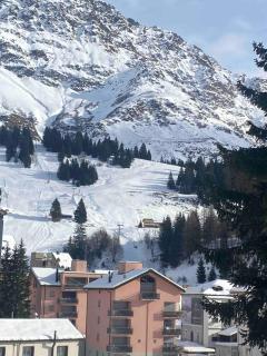 Waterfall House - Art and Design, Ski, Hike, Swim - 6