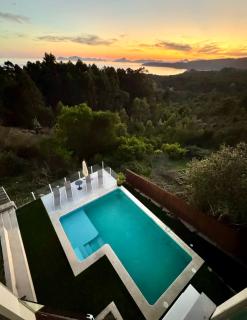 Sea View Apartment with Pool in the Rías Baixas - 1