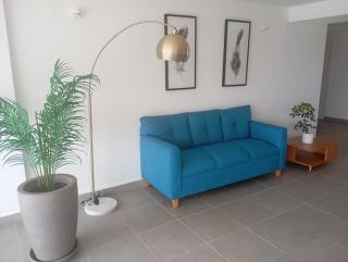 Bello departamento familiar nuevo en La Serena vista al mar, piso 4 con ascensor, malla de seguridad anticaída, piscina, estacionamiento gratuito, regalo de bienvenida, a pasos del Faro - 9