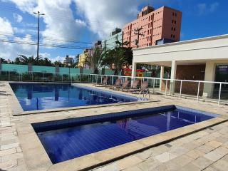 Sea View in Ponta de Campina-Comfort for 5 - 9