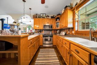 Ranch Views • Fire Pit • Sleeps 16 / 5 BR - 2