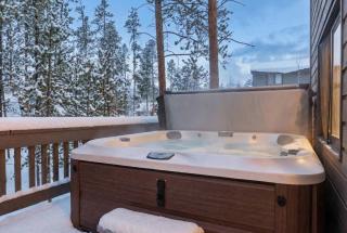 Peaceful 5BR Retreat with Hot Tub - 7