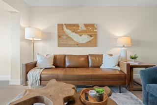 Mariner Pointe #1021 - 1