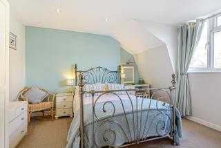 Capritia Guest House - 8