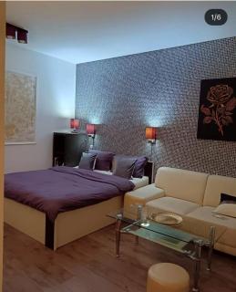 Apartment Center 227 - 0