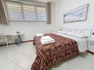 Alloggio Turistico - I tre Moschettieri - Zona Universitaria e Tribunale Nuovo - 0