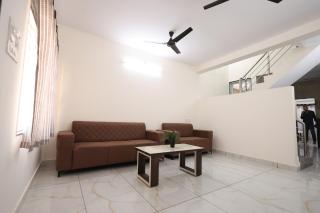 Shiv HomeStay - Peaceful & Comfort Stay Nr Dwarka - 0