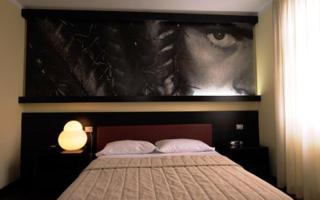 Nine Hotel - 2