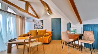 Attic in the city center - 7