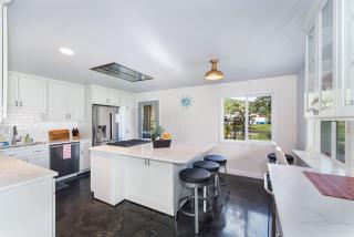 Water Front on Hood Canal - Hot Tub & EV Charger - 6