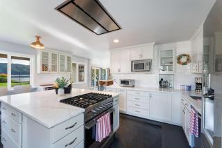 Water Front on Hood Canal - Hot Tub & EV Charger - 5