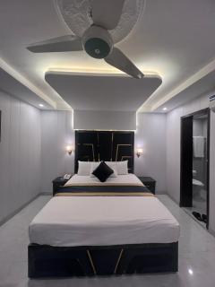 Gulberg Residency Hotel - 9