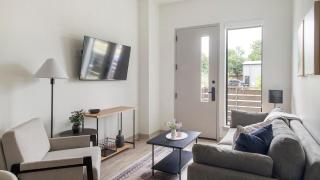 Landing Apartments - The Braxton - 0