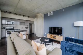 Blueground Denny Triangle pool nr Seattle Art Museum SEA-994 - 7