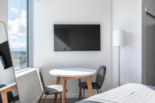 Downtown Bellevue Studio w Gym WD nr shops SEA-118 - 7