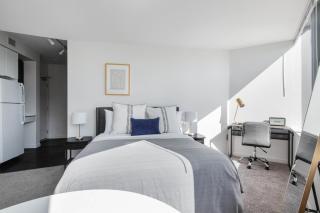 Downtown Bellevue Studio w Gym WD nr shops SEA-118 - 4