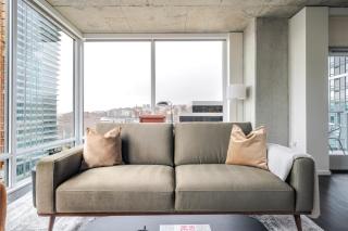 Blueground Denny Triangle rooftop pool nr Seattle Art Museum SEA-995 - 9